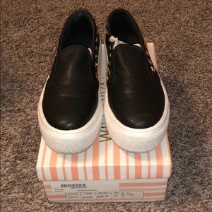 Black Snake Slip-on Platform Sneakers